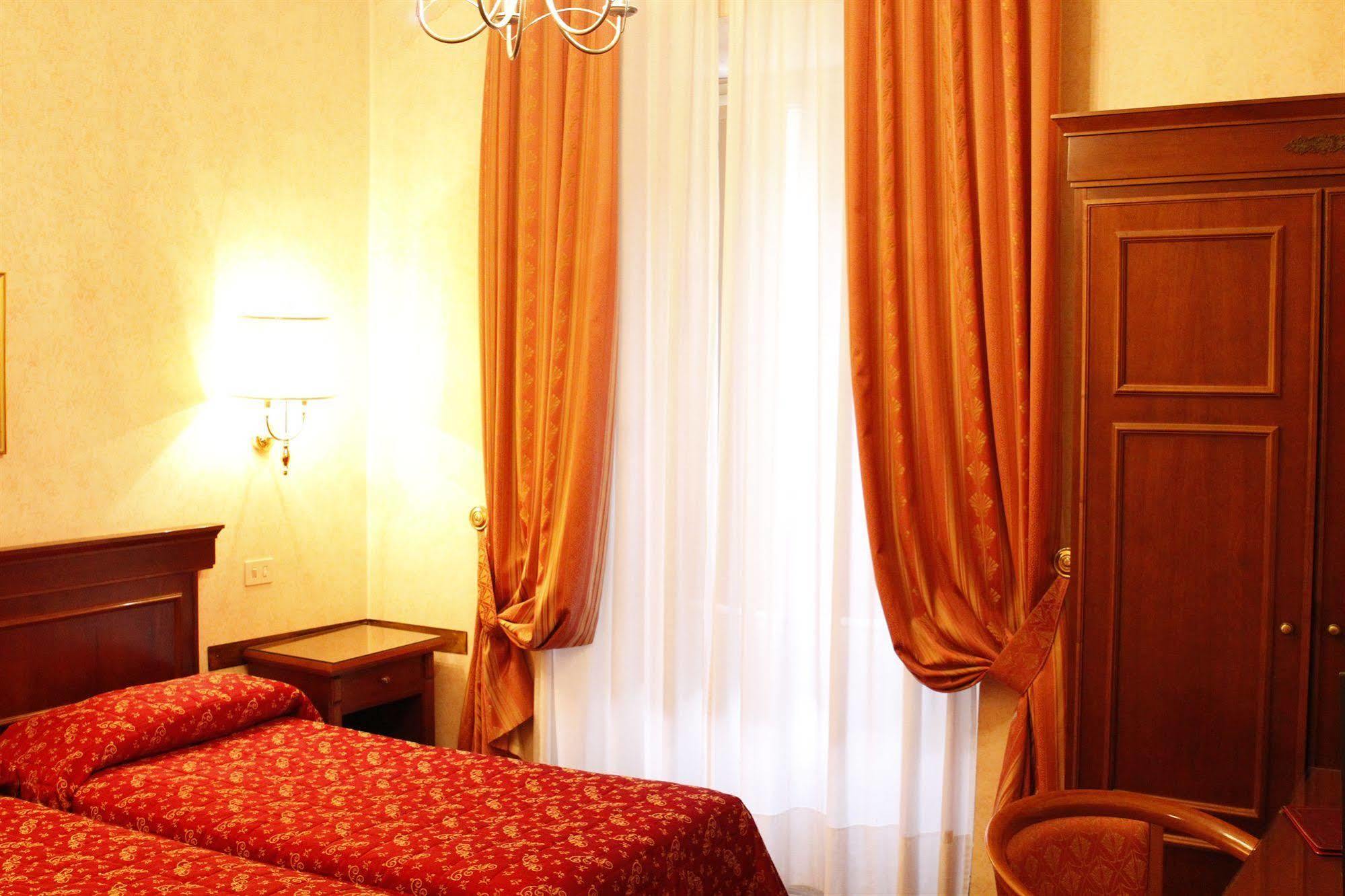 Hotel Torino Rome Extérieur photo